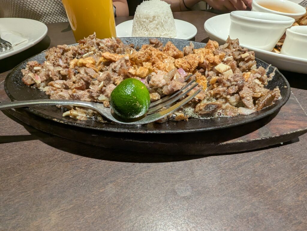 セブ島食事シシグ